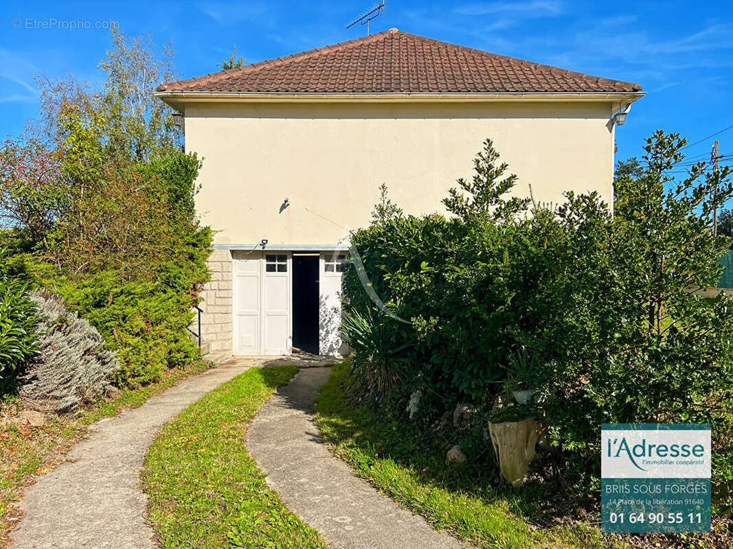 Maison à VAUGRIGNEUSE