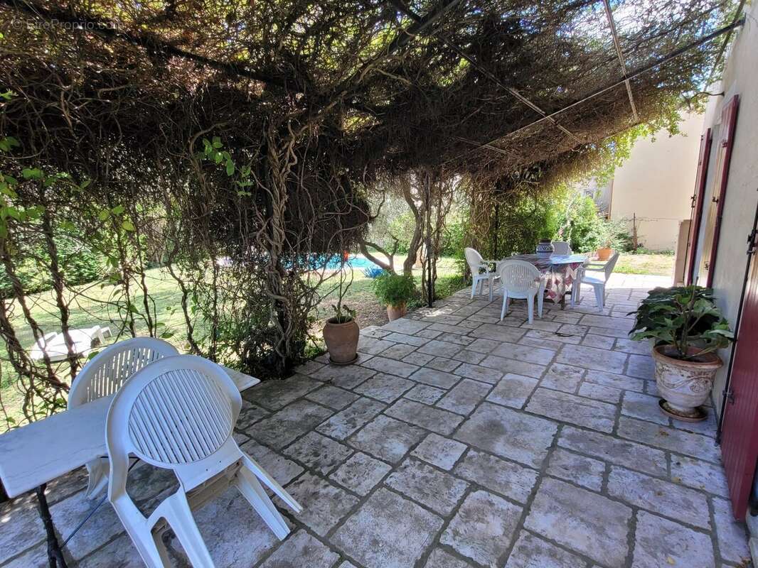 Maison proche centre-ville - 5 pièces - 125.7 m² - photo 12