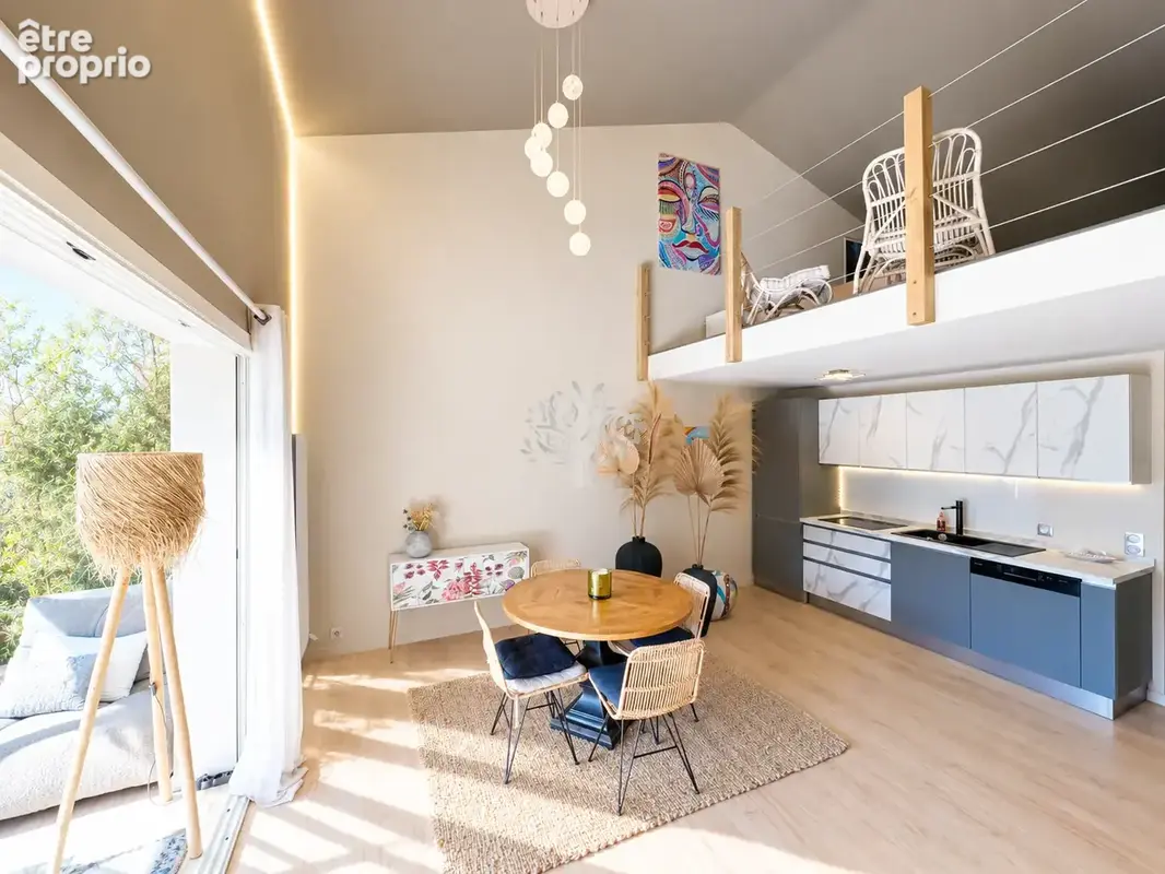 Esprit loft pour ce Grand T3 de 80 m2 au 1er et dernier étage - photo 1