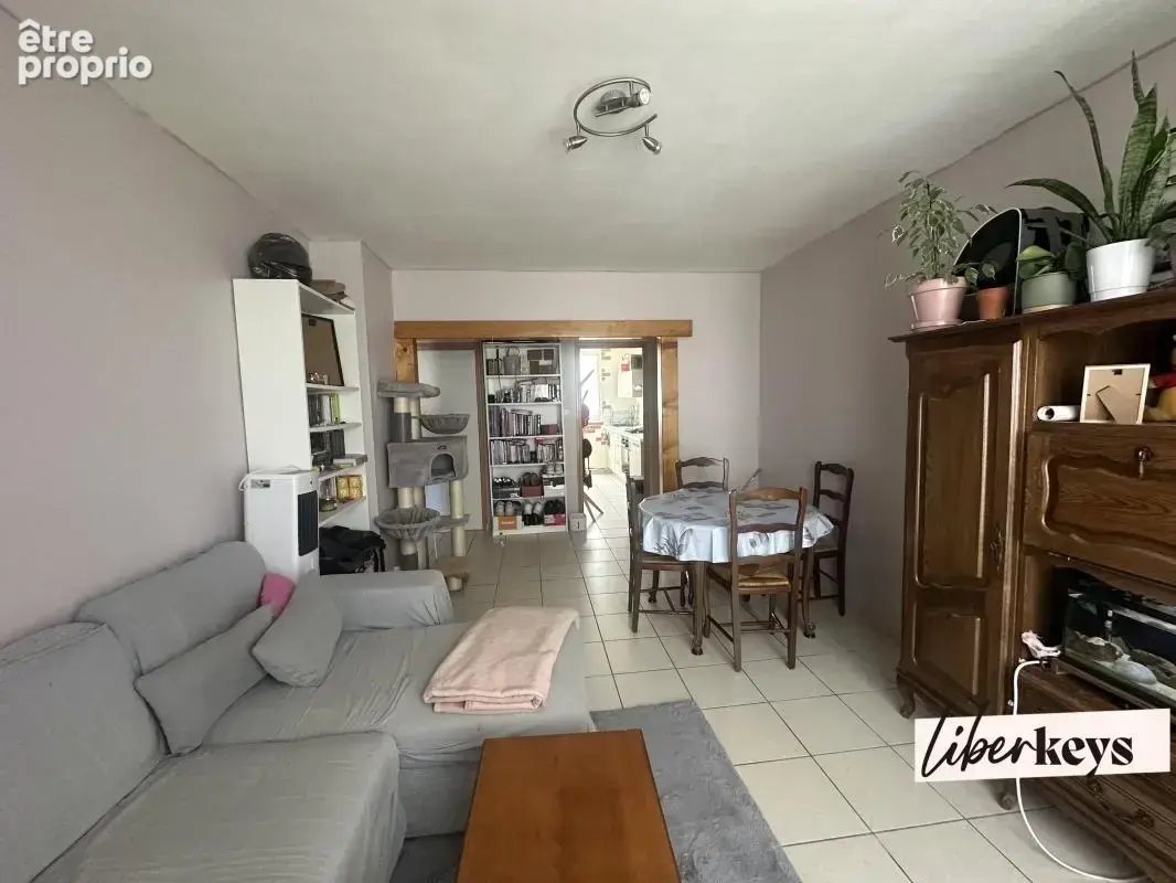 Meyzieu – Appartement 3 pièces de 56,75 m² avec balcon, cave et stationnement - photo 9