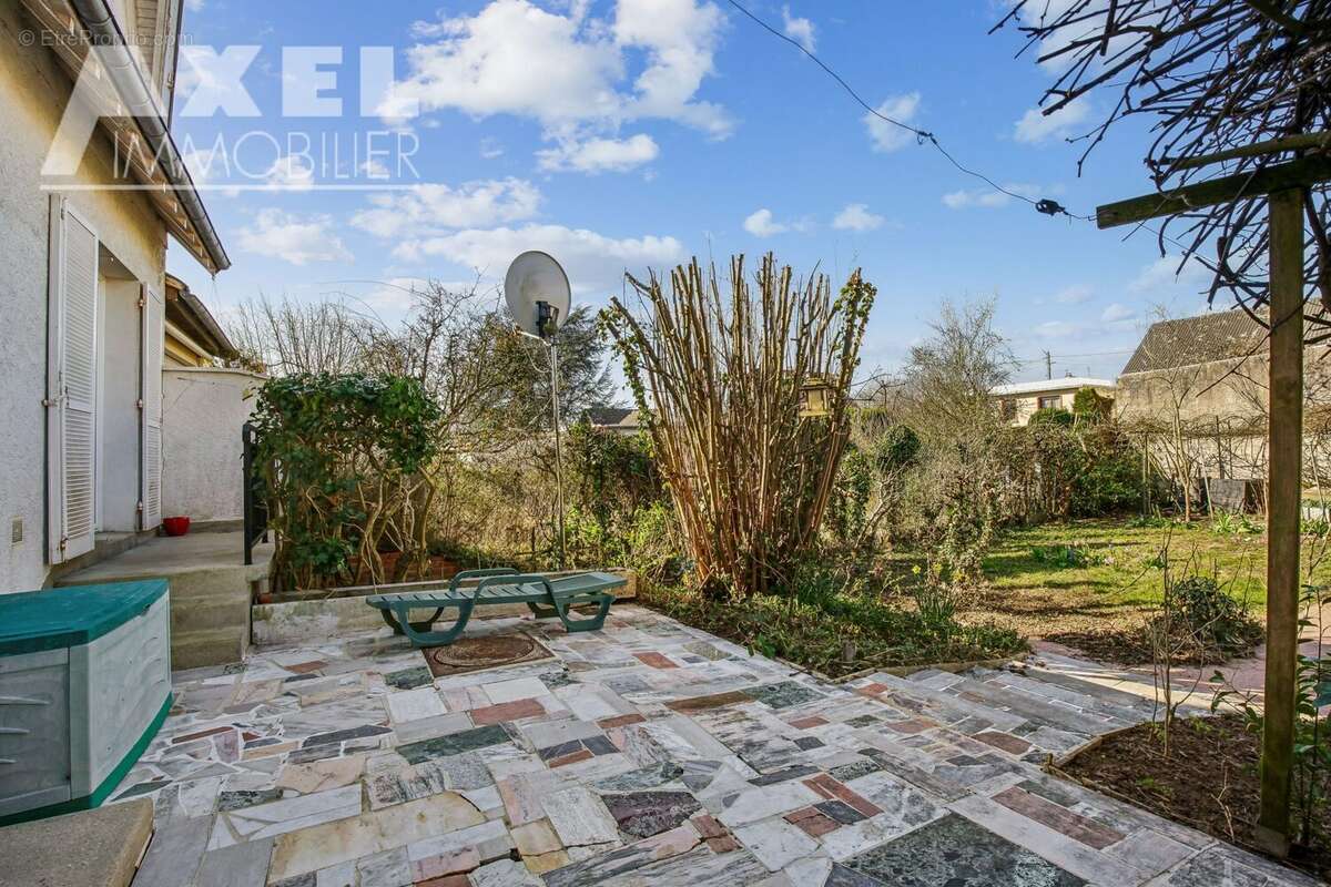 Maison à BOIS-D'ARCY