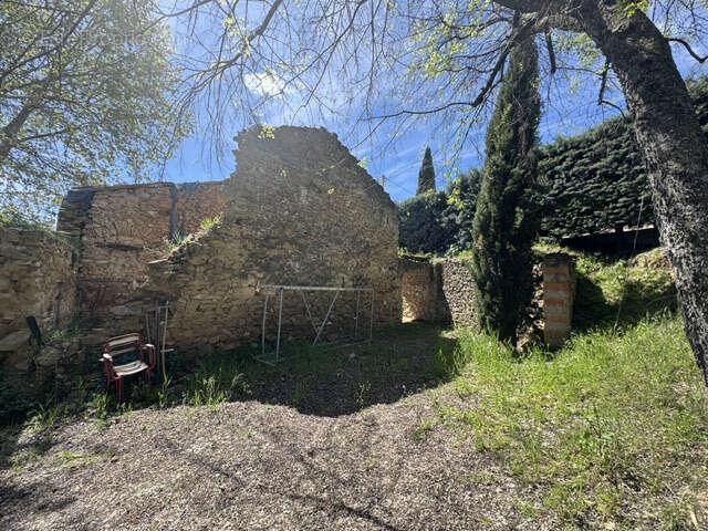 La Tour d'Aigues - Propriété de charme et de caractère du 18ième - photo 3