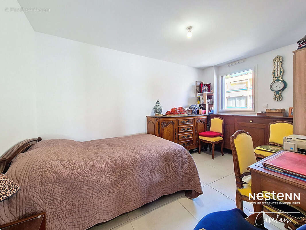 Appartement T3 de 62m2 avec garage à Cavalaire-sur-mer ? Plage à Pied ! - photo 14