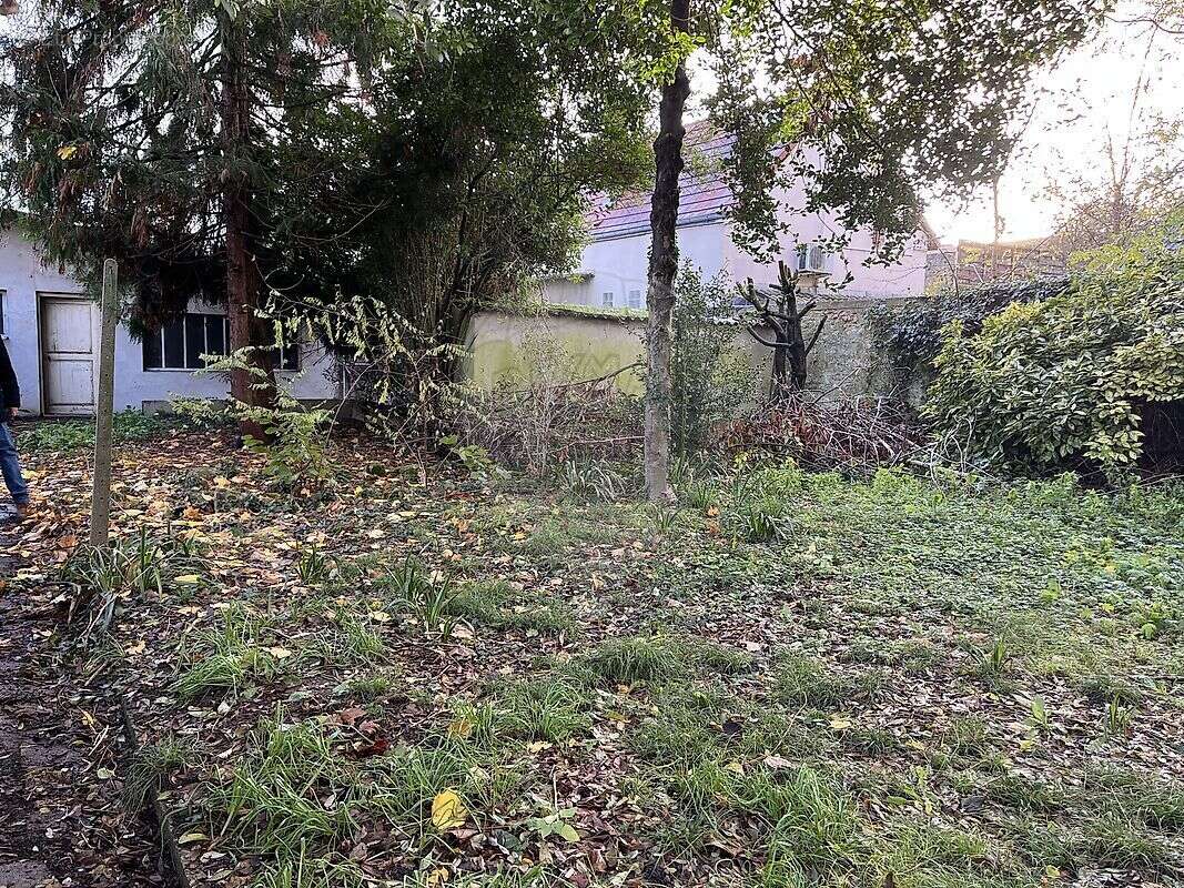 Autre à MONTEREAU-FAULT-YONNE