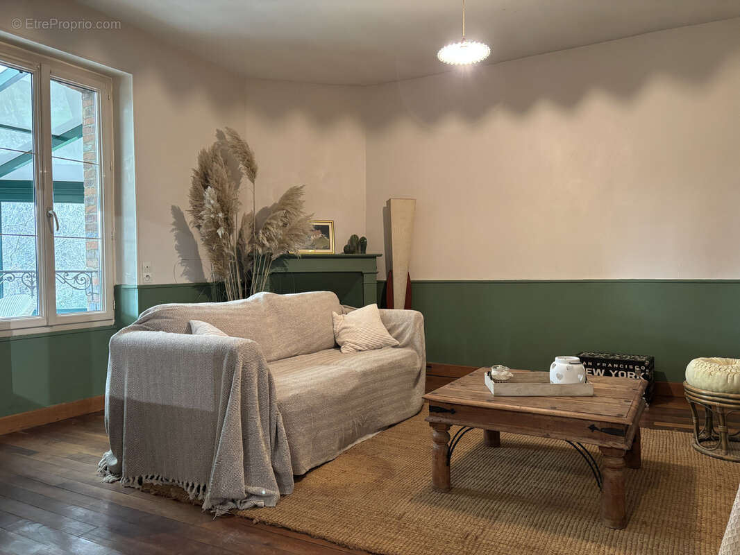 Maison à SAINT-LANGIS-LES-MORTAGNE