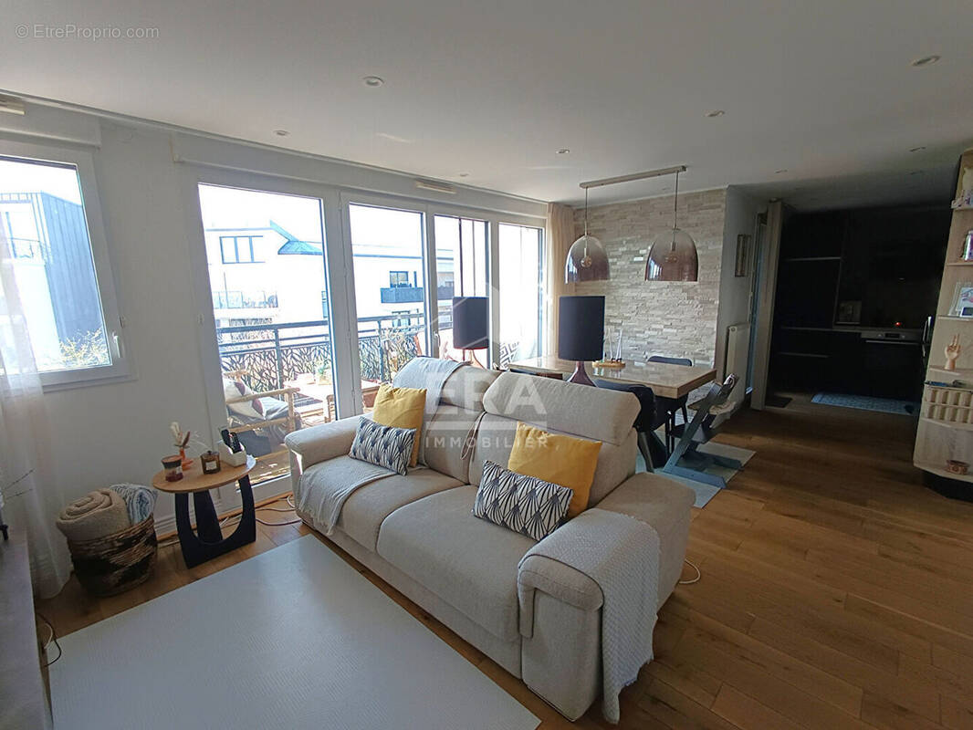 Appartement à ELANCOURT