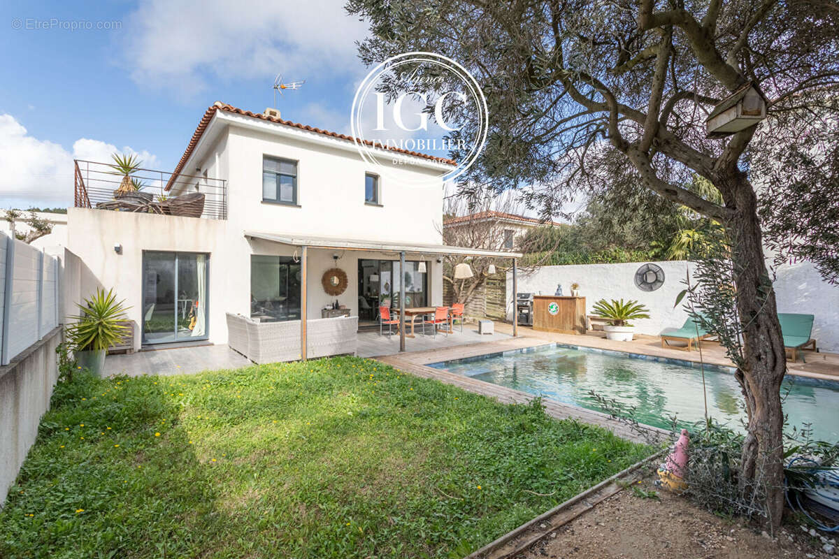 Maison à ENSUES-LA-REDONNE