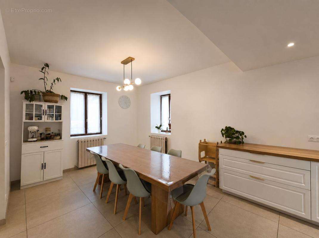 Maison à CUSY