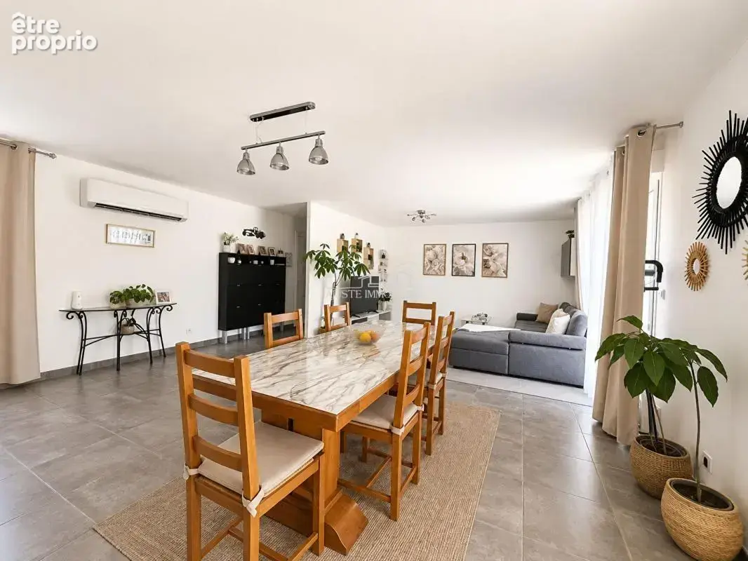 A VENDRE - Belle maison familiale T5 au calme, au fond d'une impasse à Saint-Victoret - photo 7