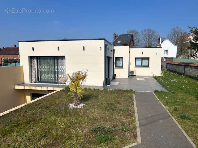 Maison à CAUDEBEC-LES-ELBEUF