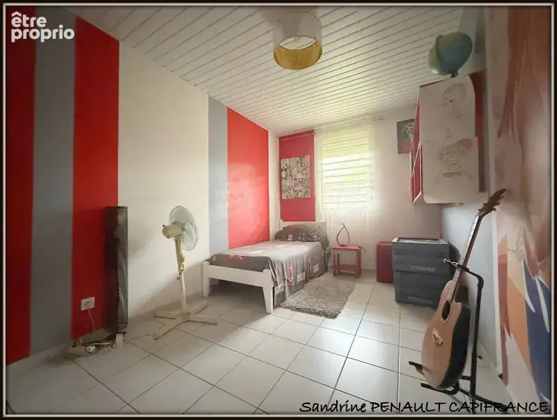 A vendre a kourou (guyane francaise) une magnifique maison individuelle t5 de 91 m² - terrain de 425 m² - au prix de 307 000 € - photo 9