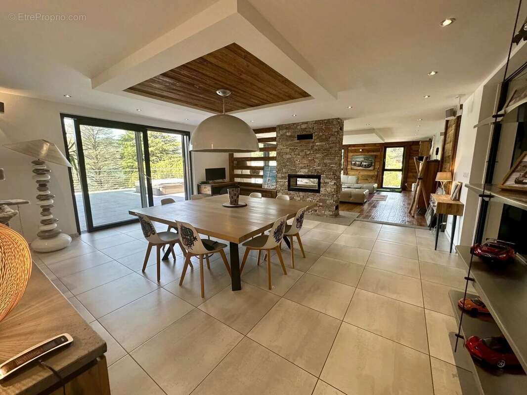 Maison à AIX-LES-BAINS