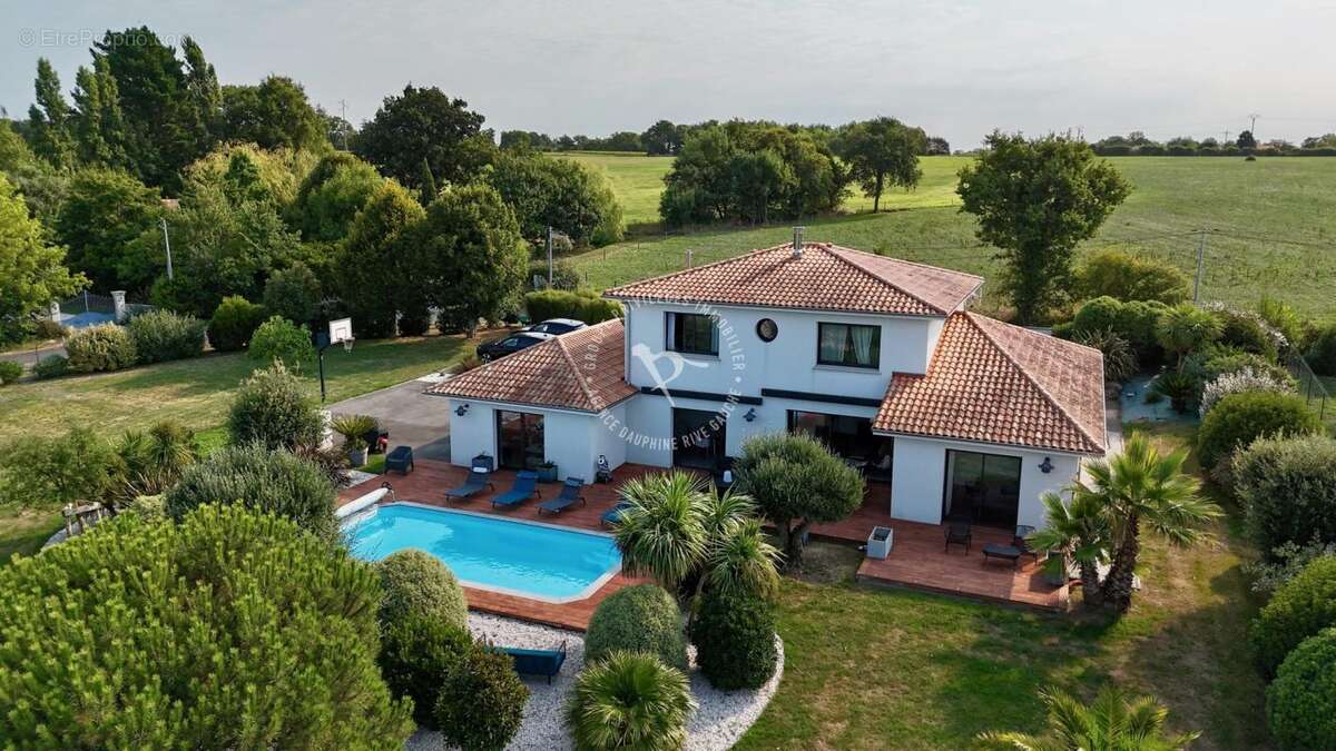 Maison à PORT-SAINT-PERE