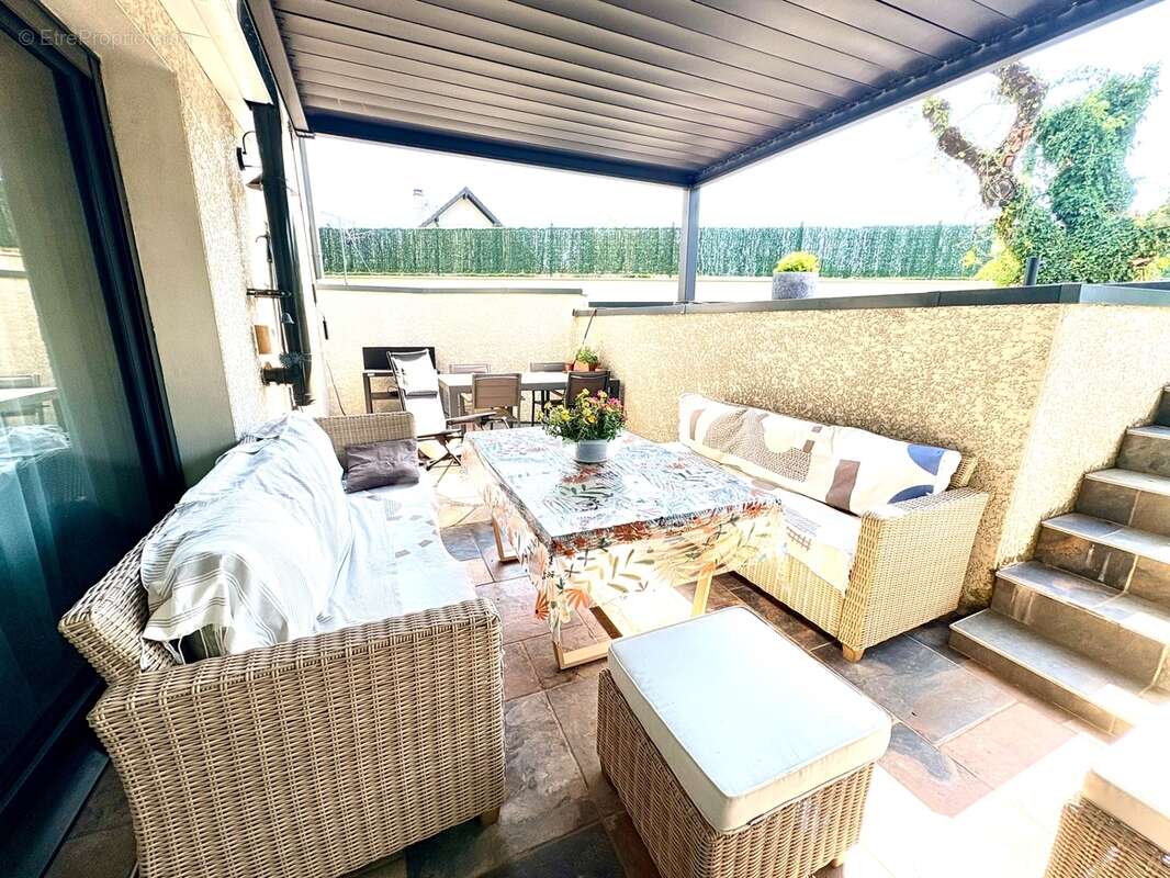  Belle villa de 181 m2 avec deux appartements indépendants - photo 23