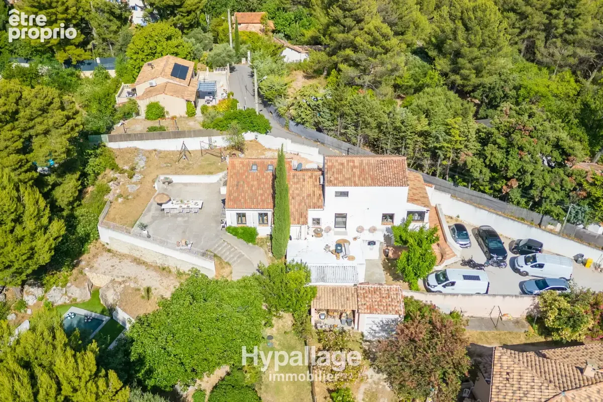 À VENDRE - Maison familiale 165m2 - 4 chambres - Piscine - 13190 ALLAUCH - photo 2