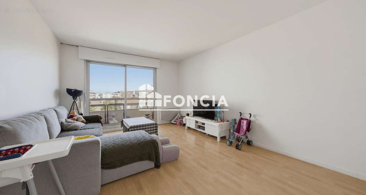 Bordeaux tondu / mouneyra – t2 de 51 m² avec terrasse, parking et cave - photo 3