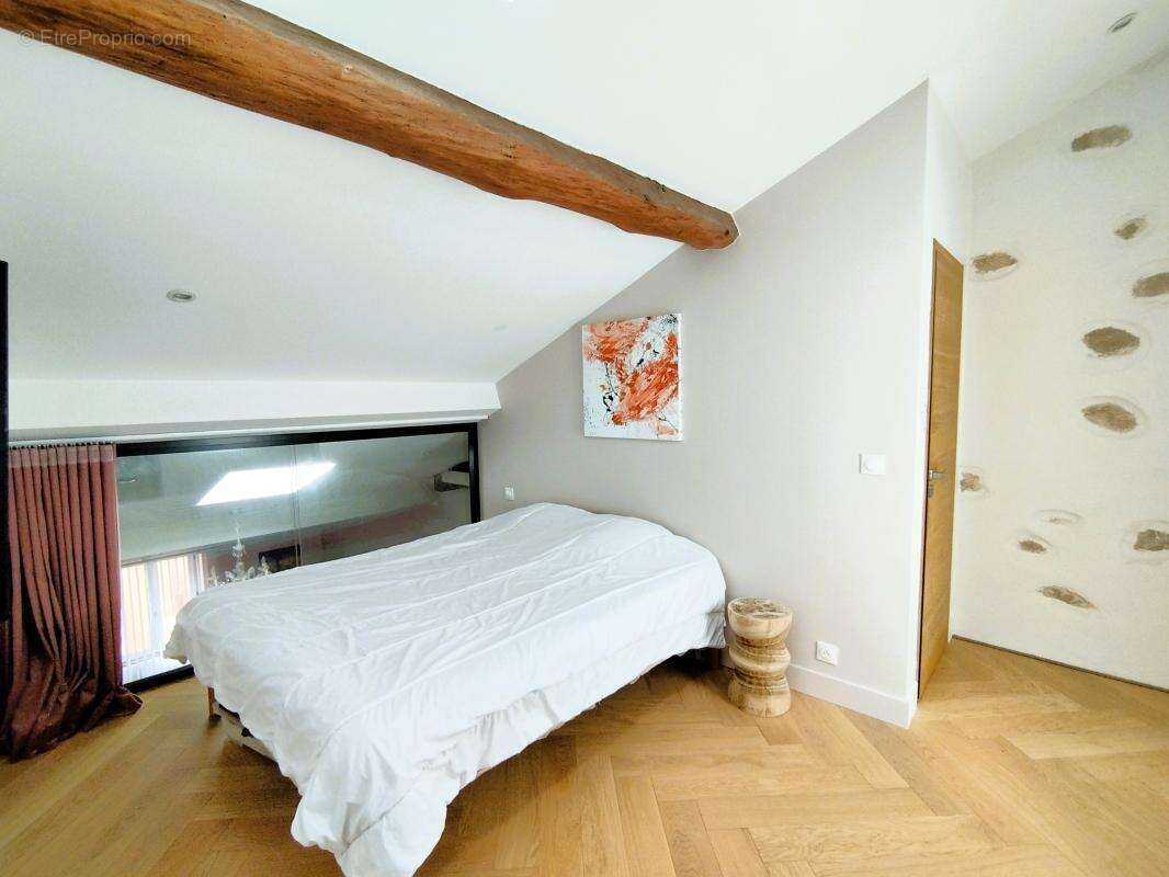 Appartement à VILLEFRANCHE-SUR-SAONE