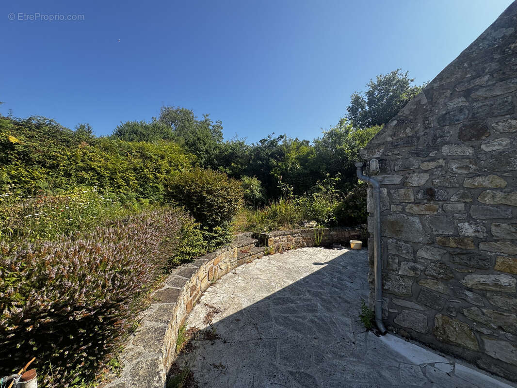 CAMARET-SUR-MER   Authentique Penty en pierre avec terrain de 1 860 m2 - photo 10