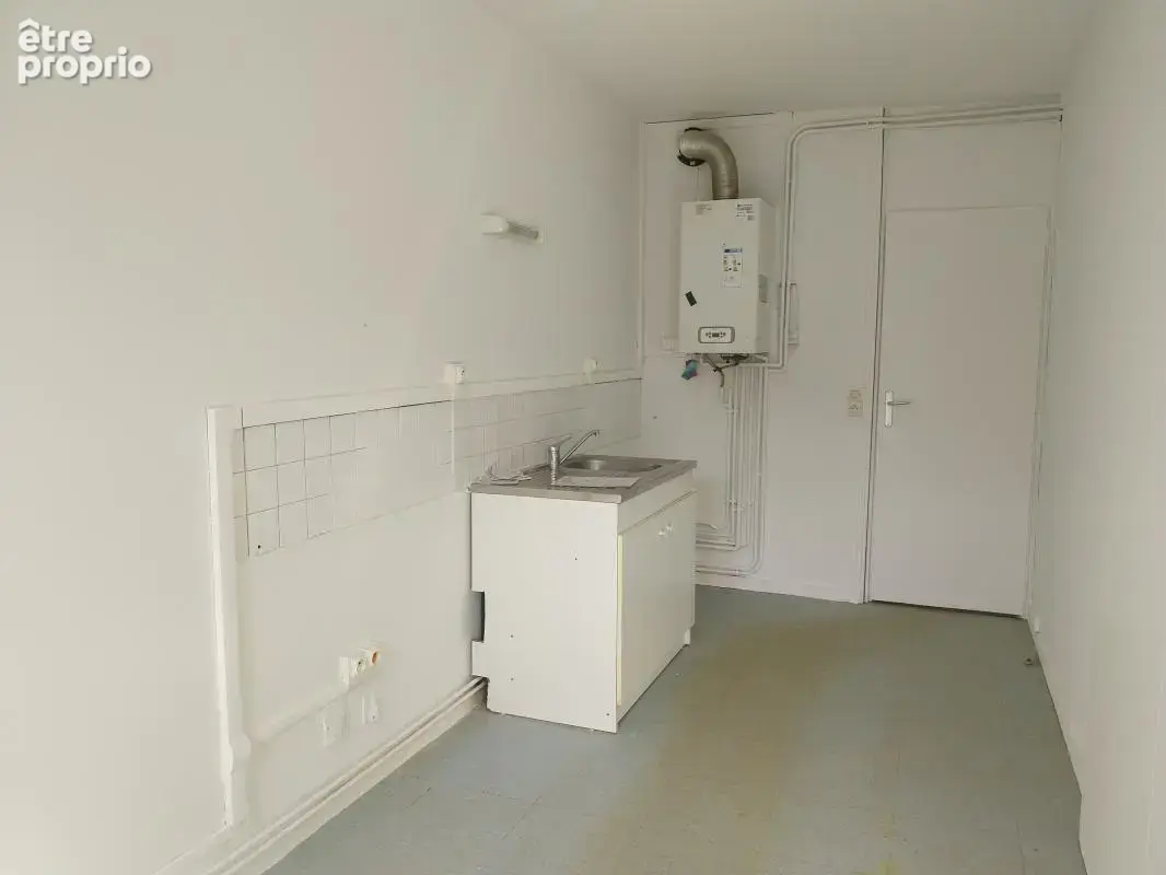 Sainte luce sur loire - beau t4 au 3eme etage avec cave - photo 6