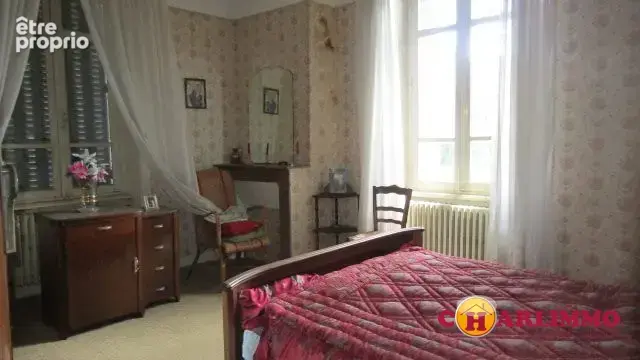Maison 170 m² à Saint-Laurent-Sur-Gorre  - photo 6