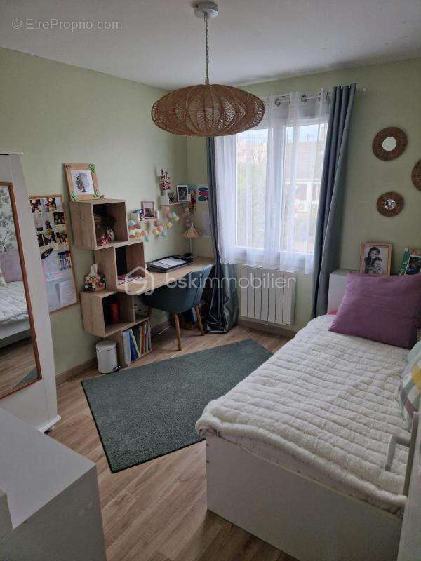 Maison à CLAYE-SOUILLY