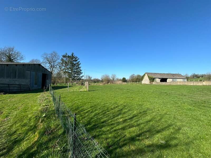 Propriété À VENDRE avec maison et gîte indépendant, dépendances et terrain de 5 000 m² – Mortain LE NEUFBOURG (50) - Mortain - photo 33