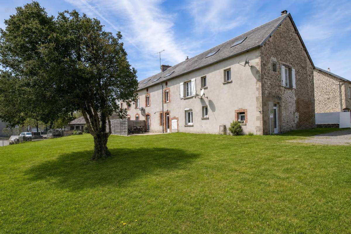Maison à MARSAC