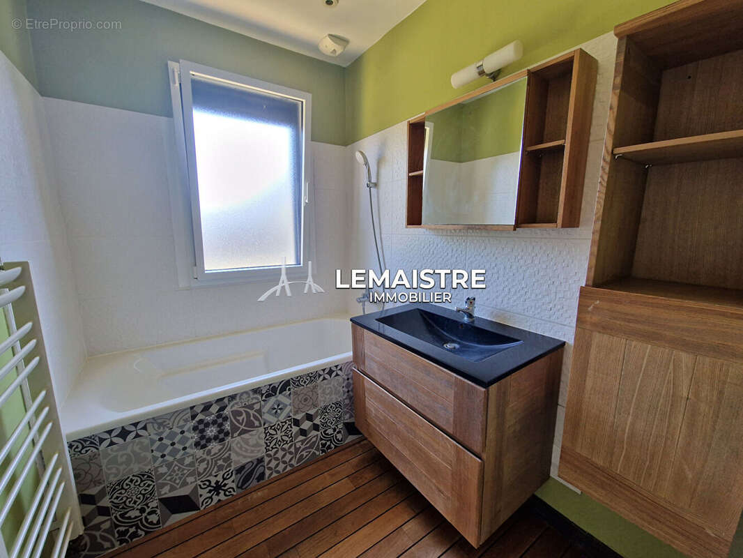 Maison à SAINT-ROMAIN-DE-COLBOSC