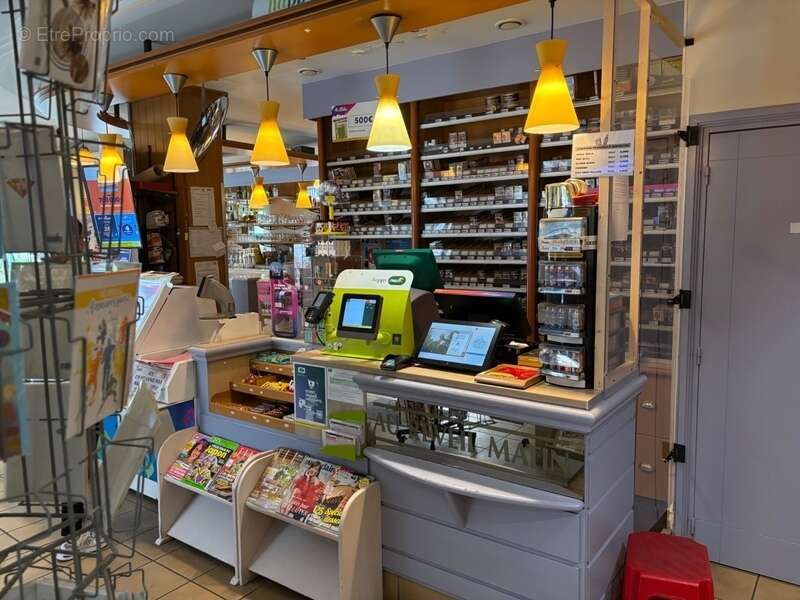 Commerce à PAU