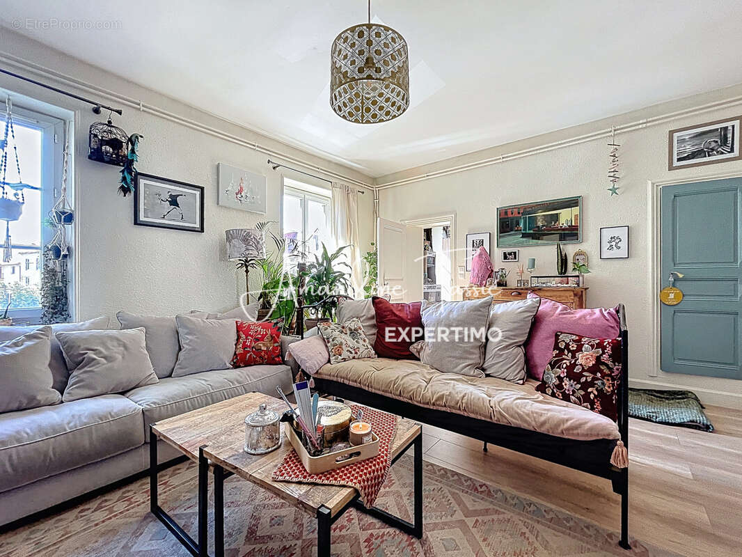 Appartement à MILLAU