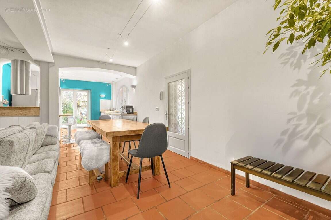 Maison à VERDUN-SUR-GARONNE