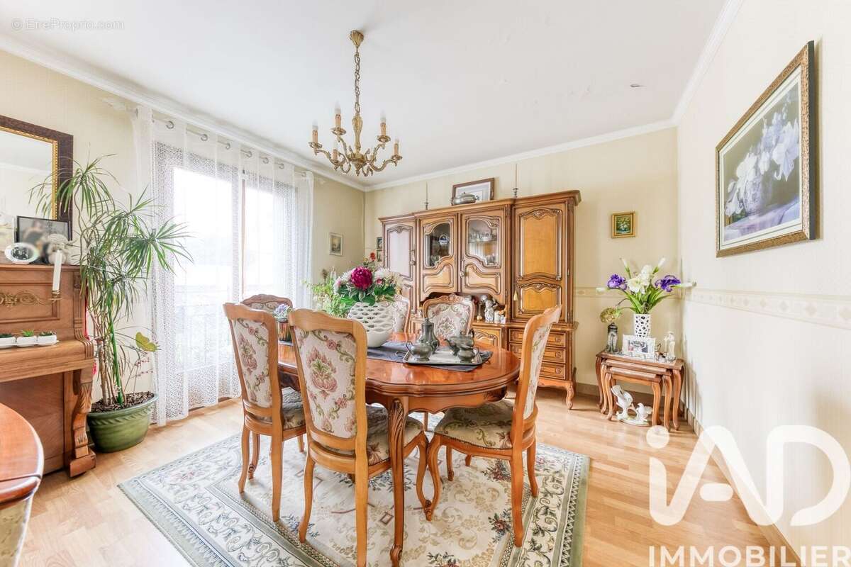 Photo 9 - Maison à CHOISY-LE-ROI