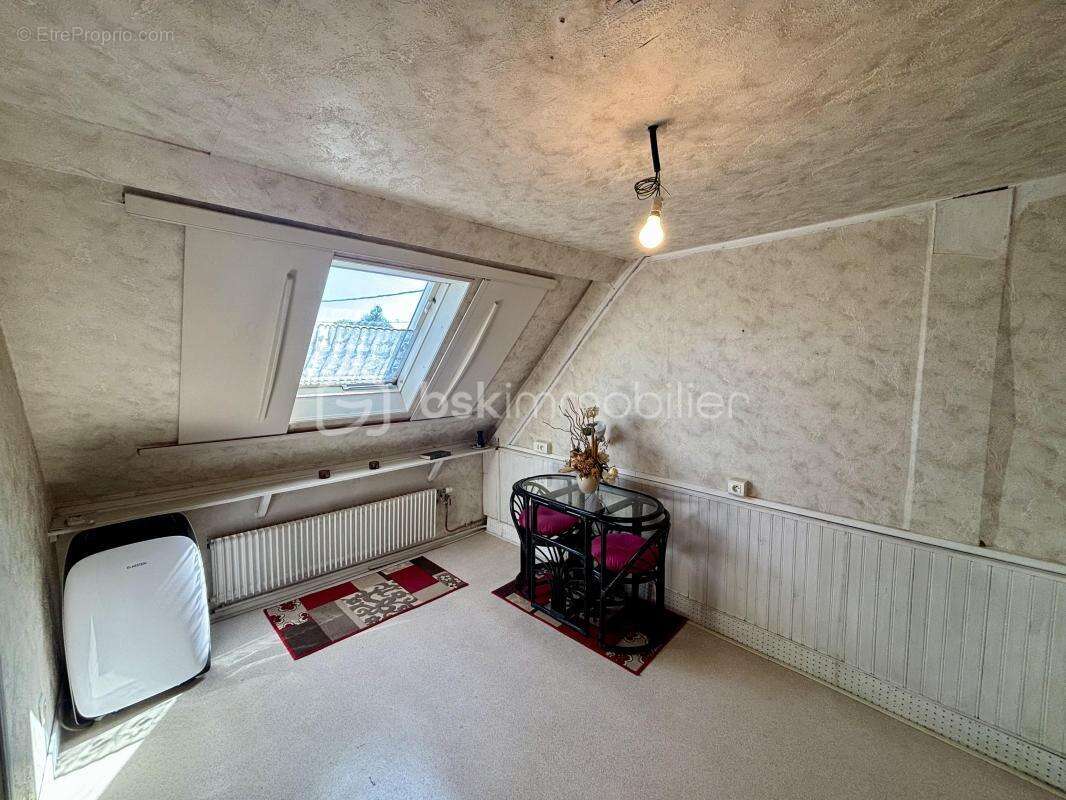 Maison familiale 135 m² – 4 chambres dont 2 suites parentales – Jardin intime sans vis-à-vis - photo 9