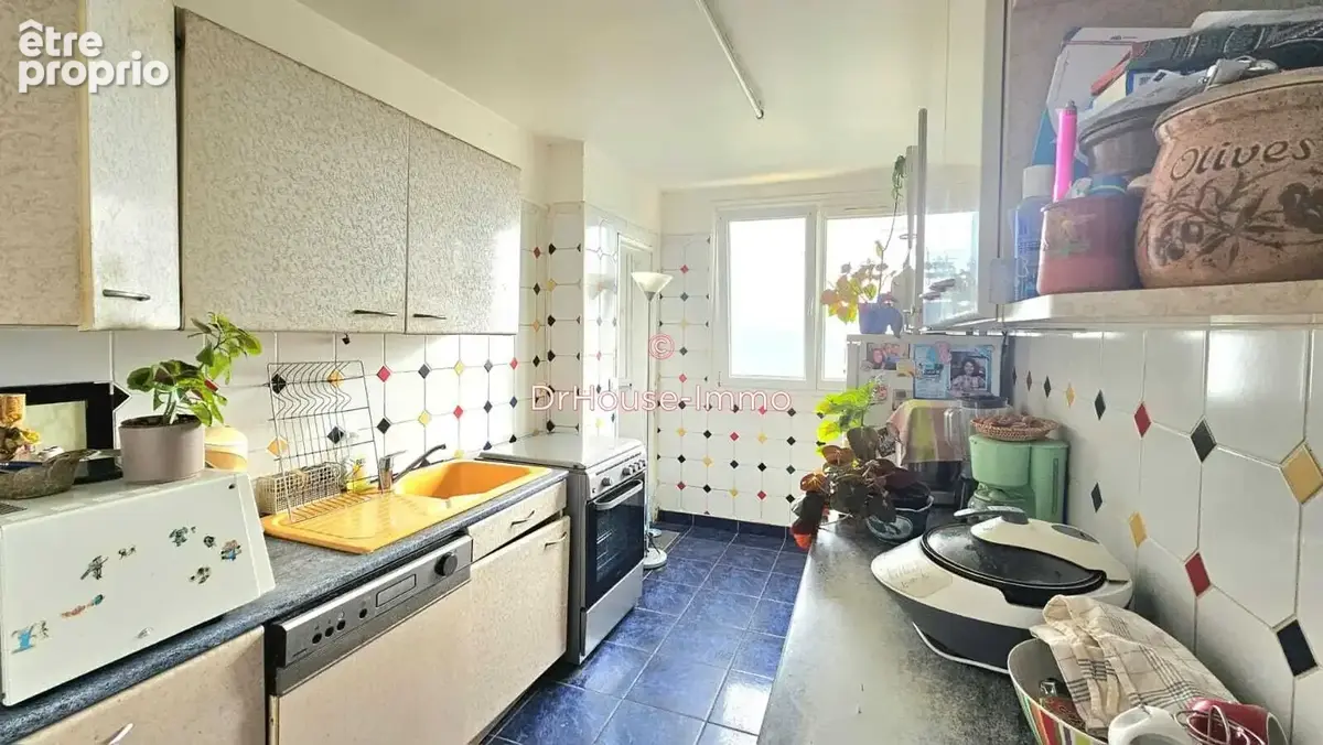 Appartement 5 pièces 93 m² à vendre à Trappes (78190) - photo 13