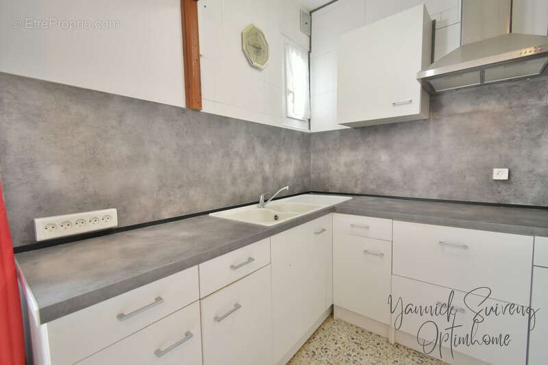 Maison à PEZILLA-LA-RIVIERE