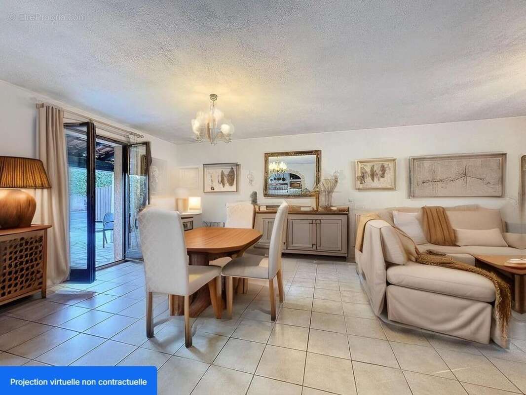 Photo 8 - Maison à ROQUEBRUNE-SUR-ARGENS