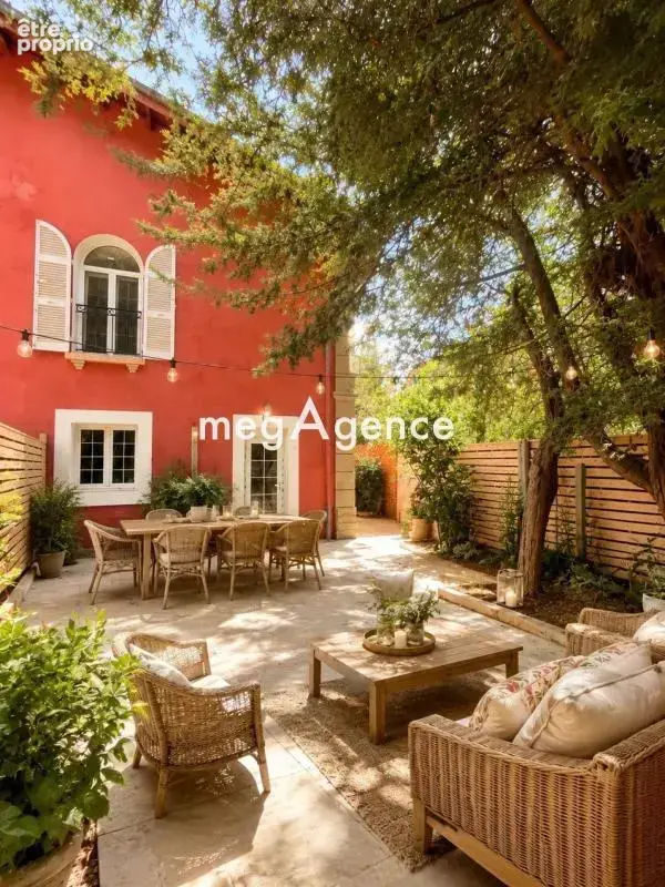 Maison à LA LONDE-LES-MAURES