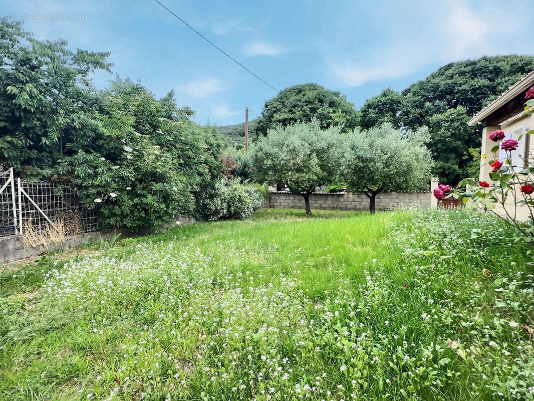 Maison à SAINT-HIPPOLYTE-DU-FORT