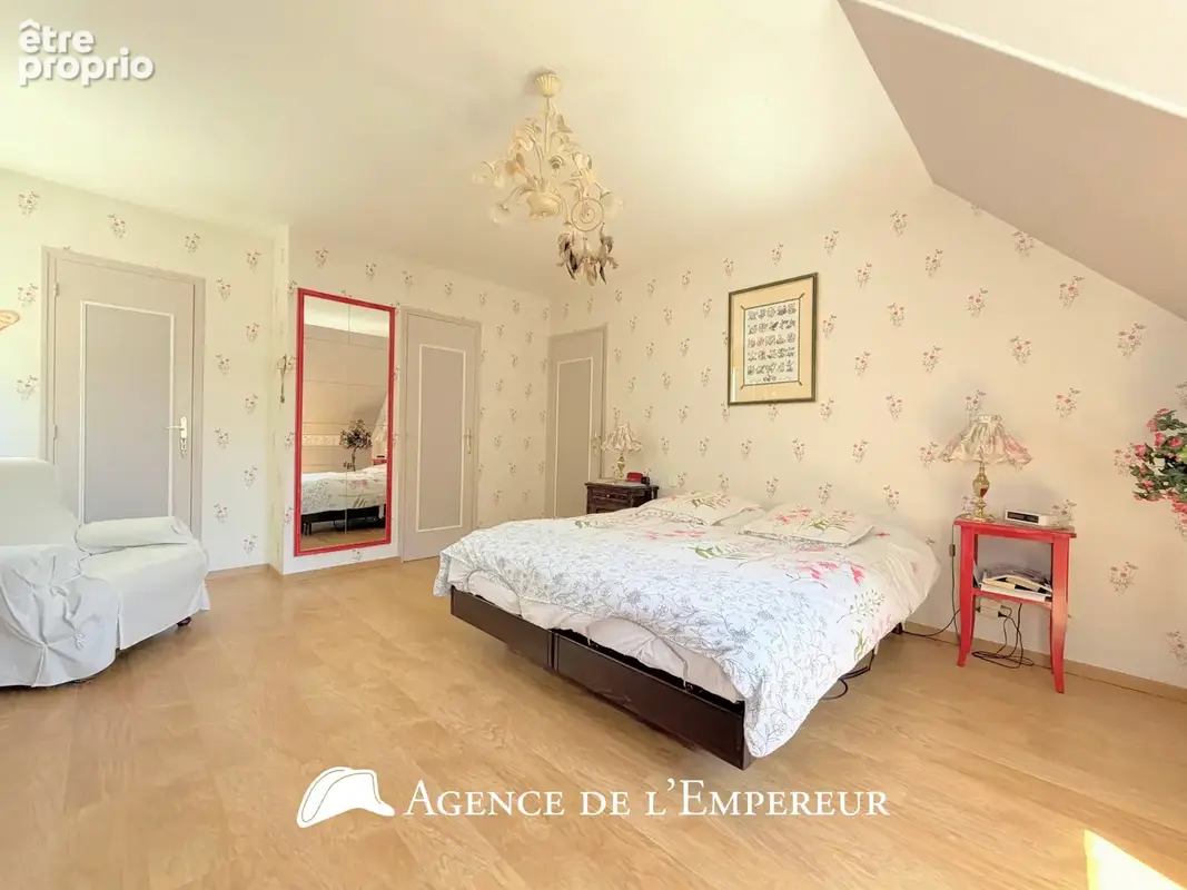 Maison 5 chambres, grand jardin, Saint-Cucufa. - photo 17