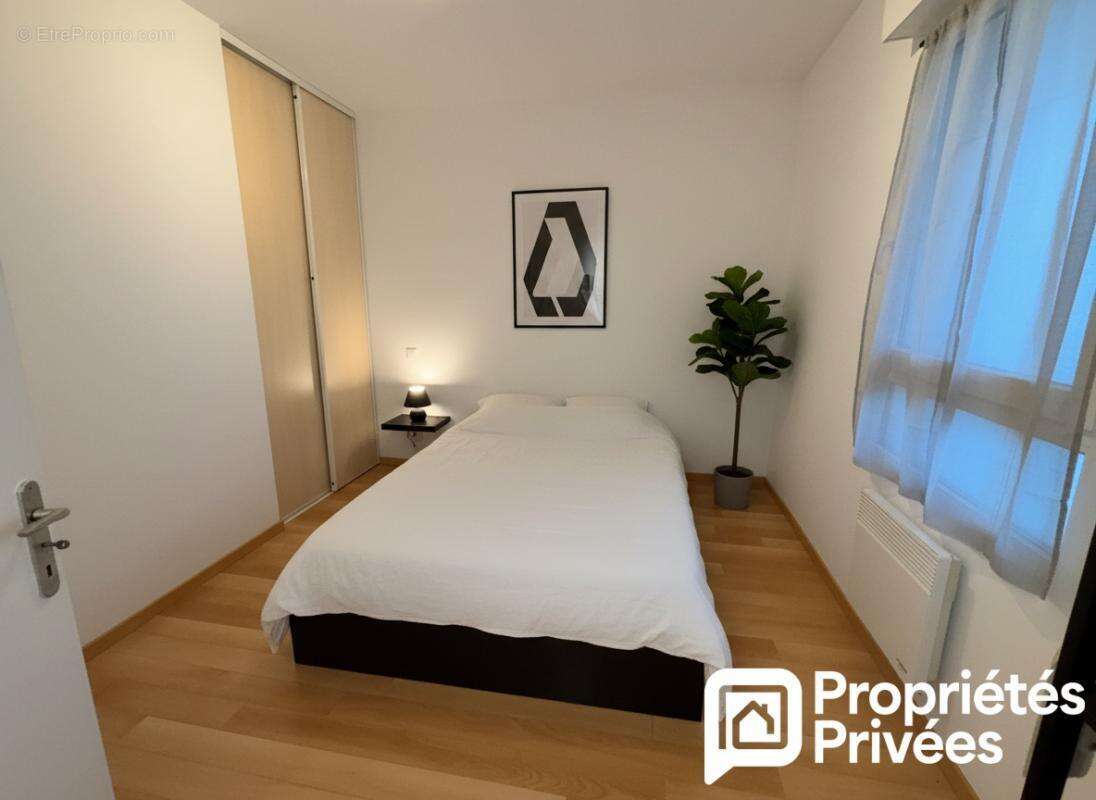 Appartement Vierzon lumineux 3 pièce(s) 76.30 m2 - photo 2