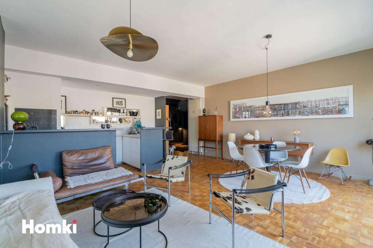 Appartement à MARSEILLE-6E