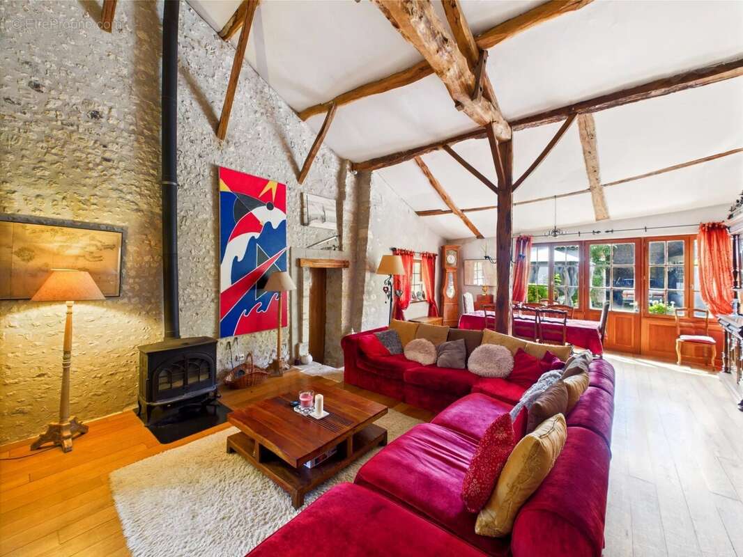 Maison à POULLIGNAC