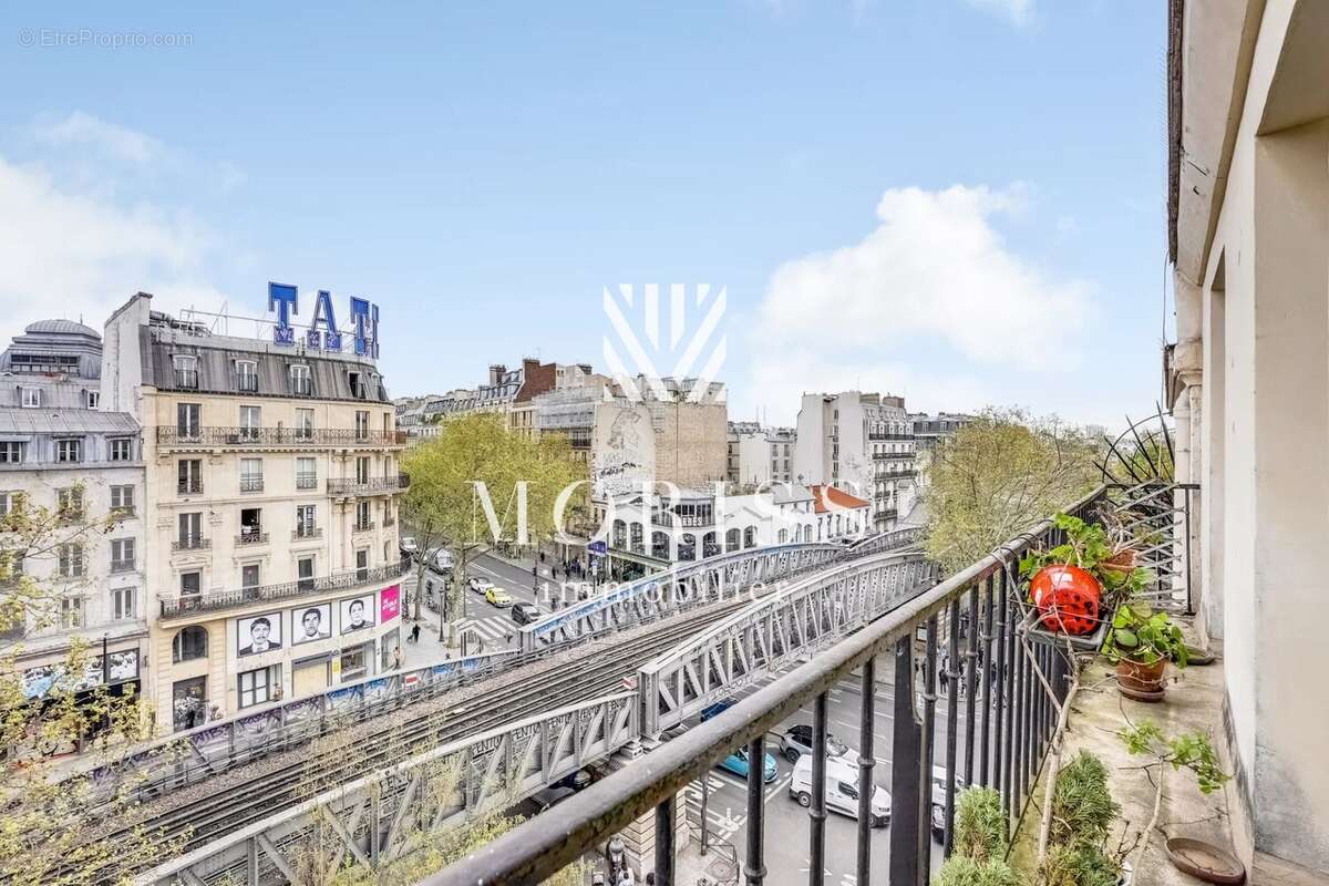Appartement à PARIS-9E