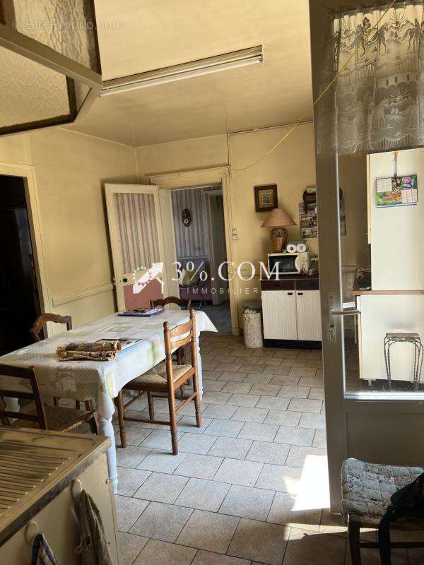 3%. com immobilier à  bellefonds 86 - photo 11
