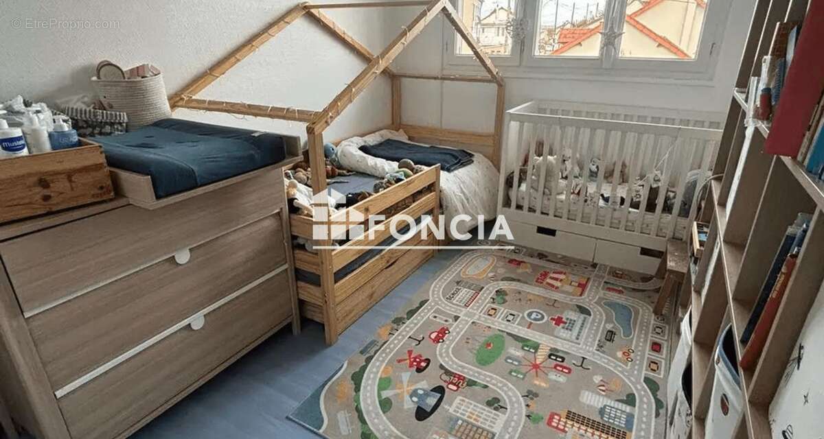 Massy- appartement 3 piéces traversant en dernier étage - photo 4