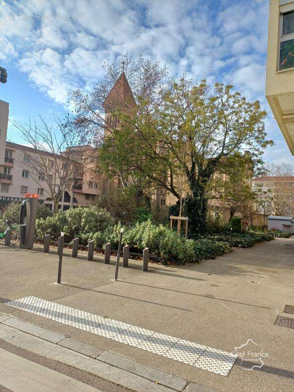 Appartement à LYON-8E