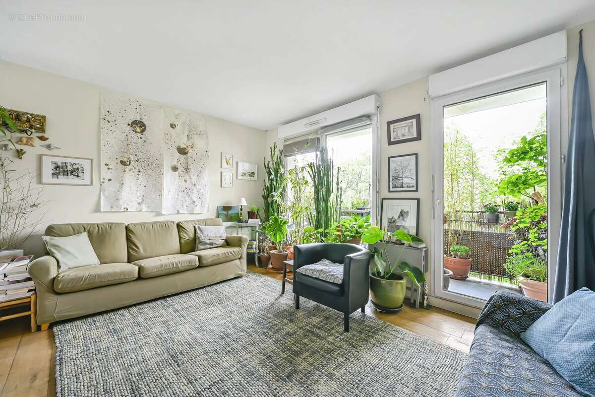 Appartement à IVRY-SUR-SEINE