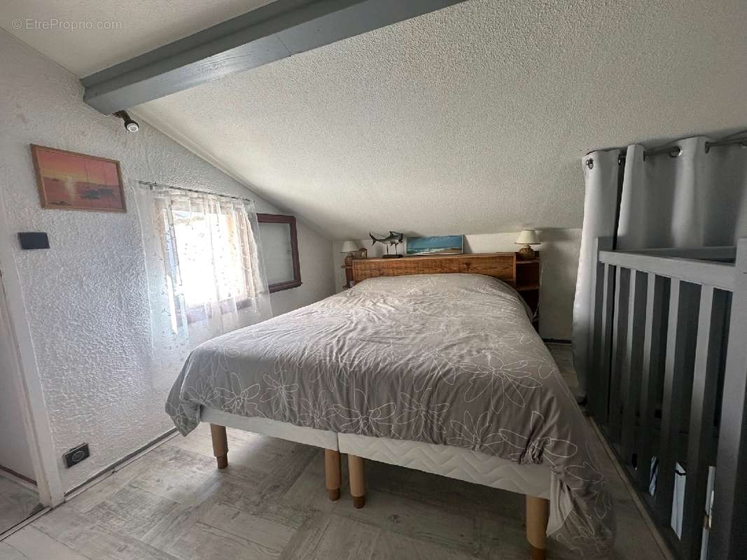 Maison à SAINT-GEORGES-DE-DIDONNE