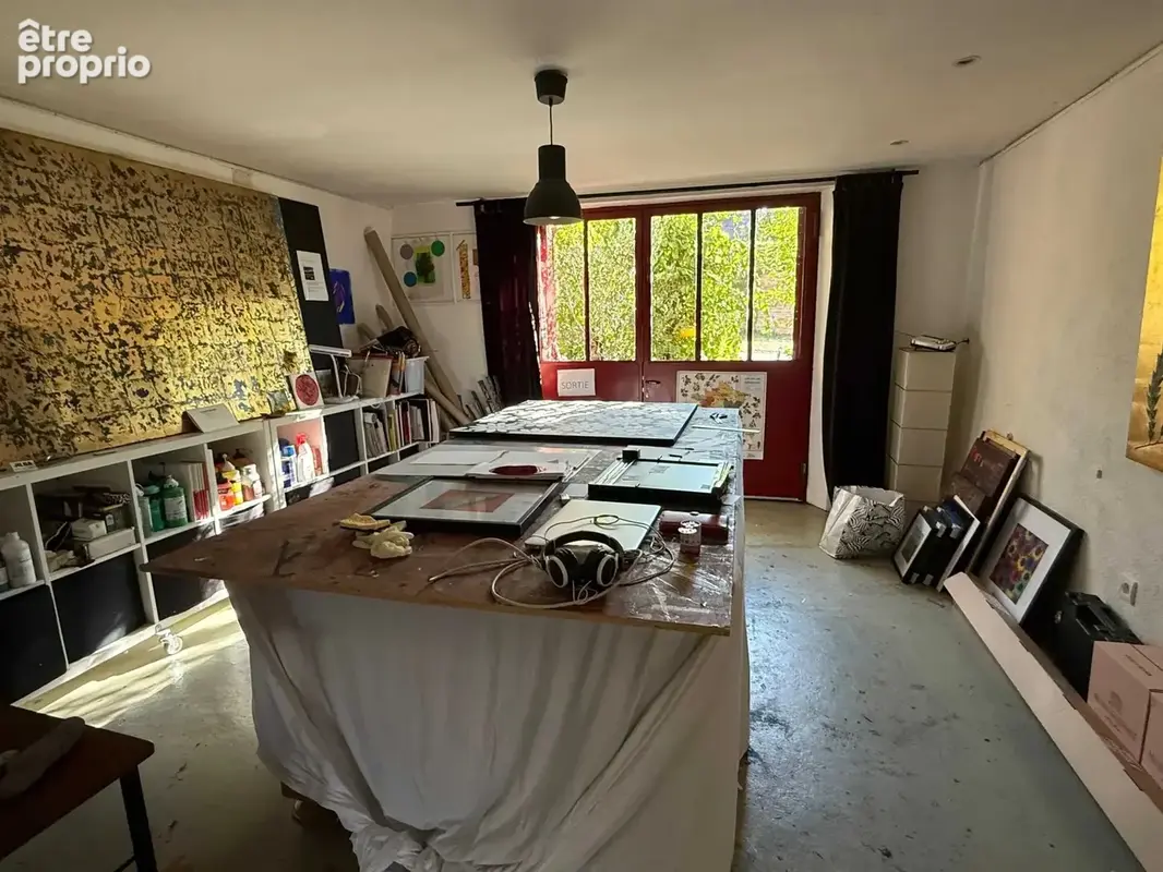 Maison d’artiste pleine de charme caché, dans un beau village viticole - photo 3