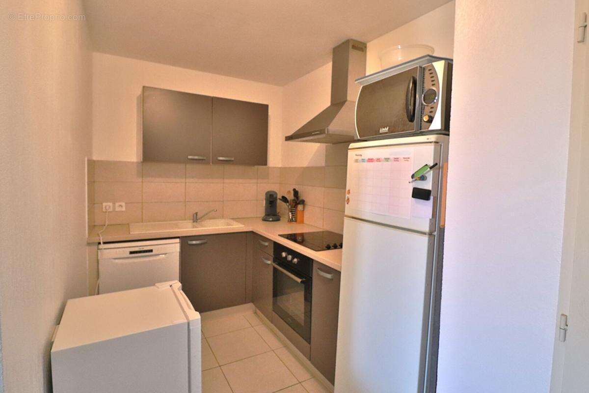 Appartement  2 pièce(s) 38m² avec place de parking libre - photo 2